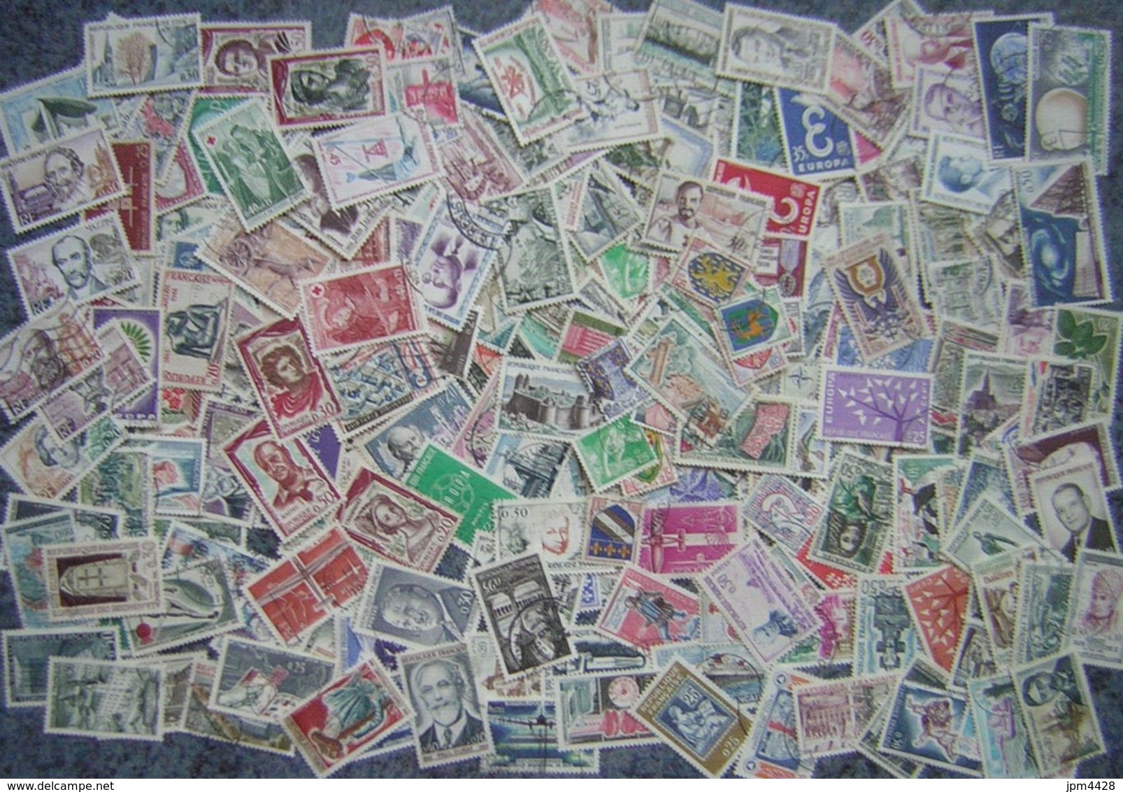 France Lot Vrac 1700 Timbres Oblitérés Entre 1957 Et 1994, Majorité Avec Cachet Rond, Petits - Grands Formats Différents - Lots & Kiloware (min. 1000 Stück)