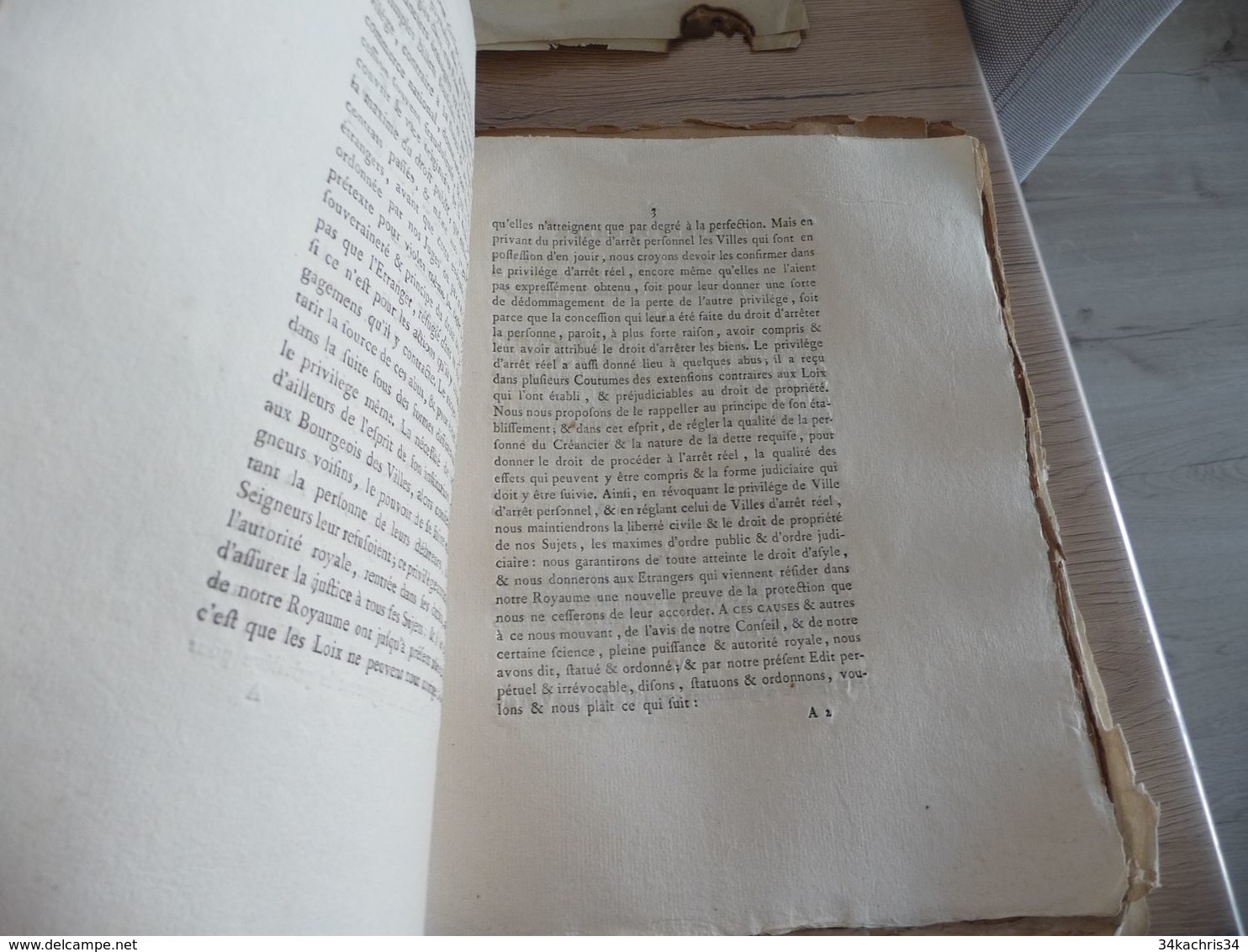 Edit Du Roi 22/08/1786 Révocation Privilège De Ville D'arrêt Personnel - Decrees & Laws