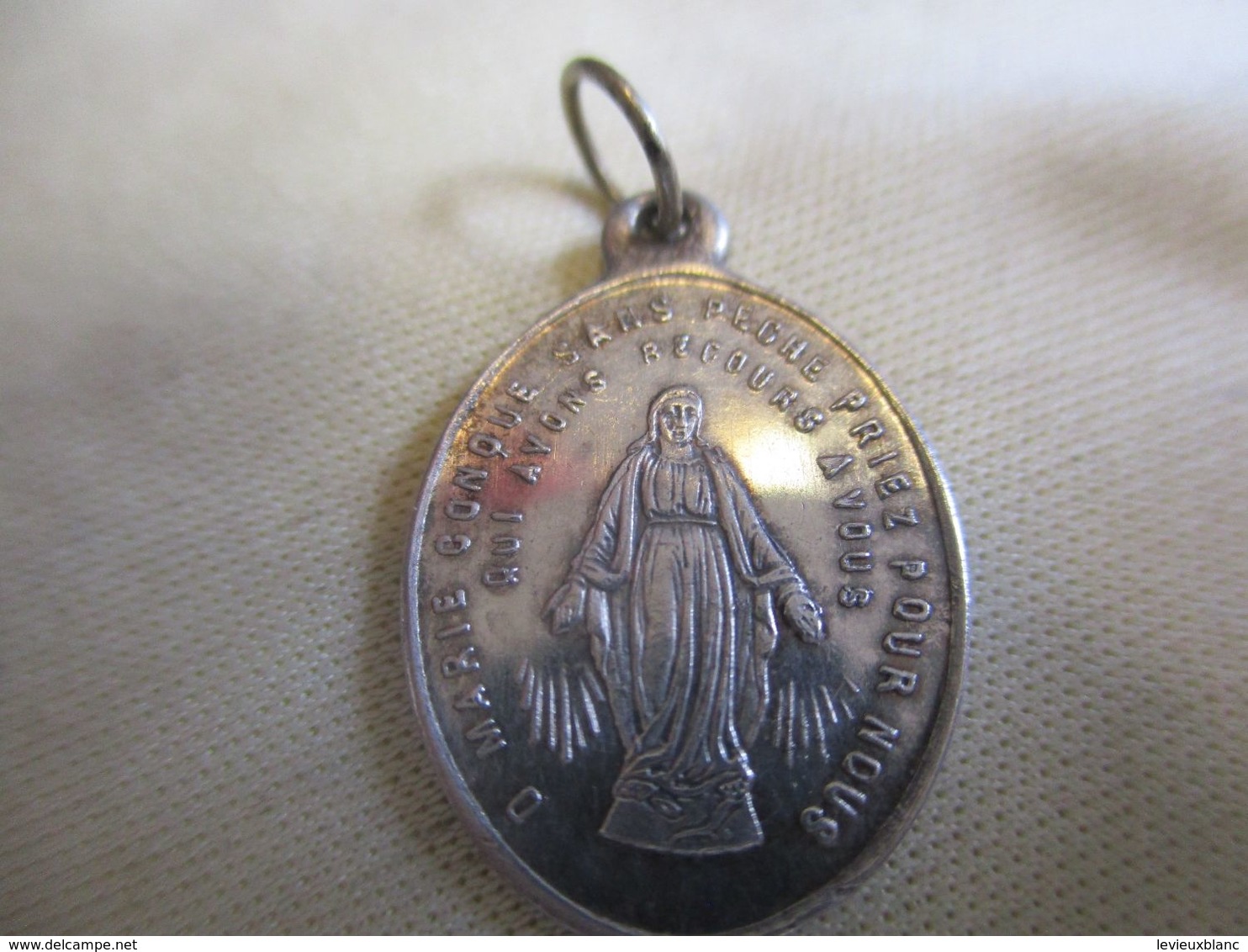 Médaille Religieuse Ancienne Pour Chaînette/Bronze Nickelé/Ô Marie  Conçue Sans Péché /Début XXéme  CAN92 - Religion & Esotericism