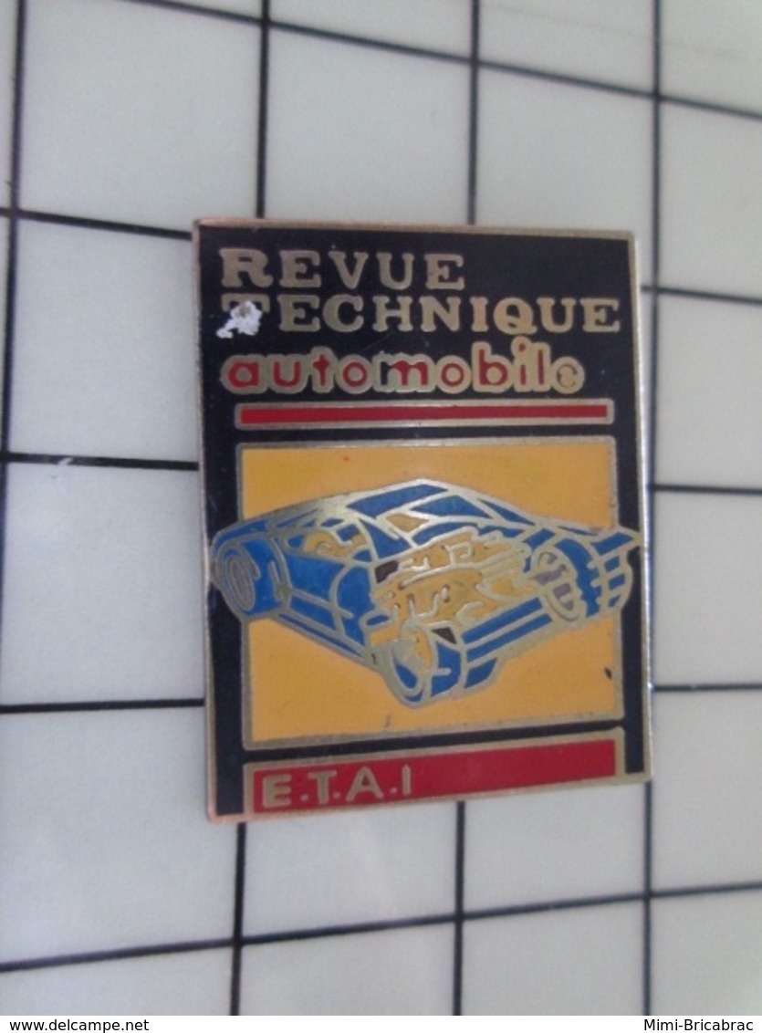 1220 Pin's Pins / Beau Et Rare / THEME : AUTOMOBILES / LIVRE REVUE REVUE TECHNIQUE AUTOMOBILE E.T.A.I. - Altri & Non Classificati