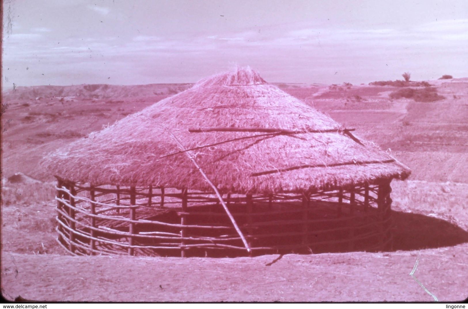 DIAPOSITIVE L'AFRIQUE DE L'ATLAS AU GOLF DE GUINEE L'AFRIQUE NOIRE Village - Diapositive