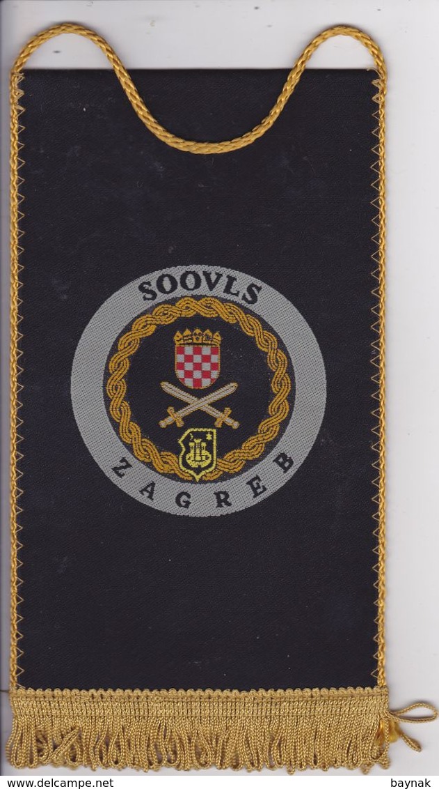 CROATIA  --  SOOVLS   ZAGREB --   20 Cm X 11,5 Cm  -  BANNER, PENNANT, DRAPEAU - Vlaggen