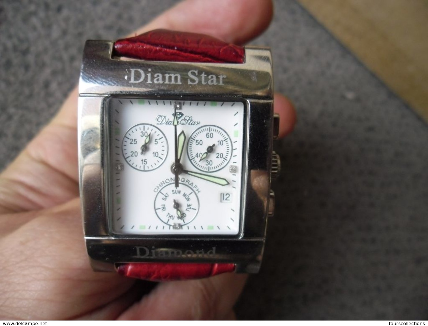 MONTRE De LUXE Quartz DIAM STAR DIAMONDS CHRONOGRAPHE Et DATEUR - 4 Diamants - Water Resistant 5 ATM  Voir Les 14 Photos - Horloge: Luxe