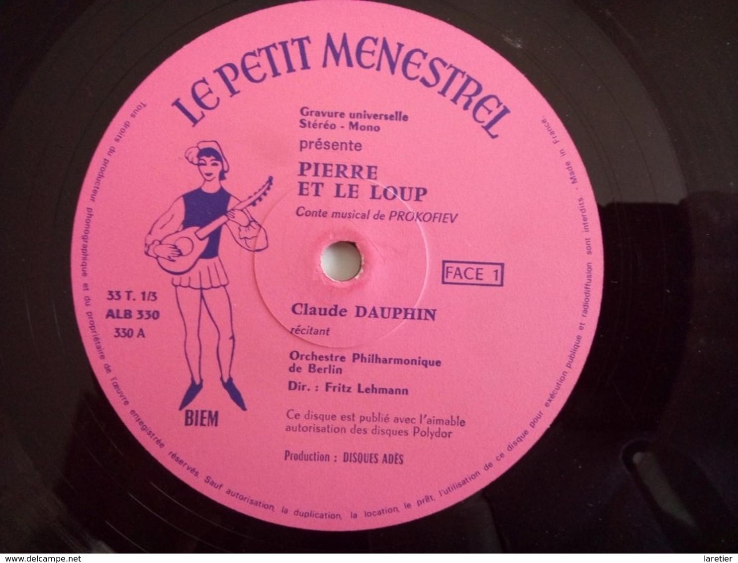 Livre - disque vinyle 33 tours PIERRE ET LE LOUP conte musical pour les enfants de Prokofiev - Récitant : Claude Dauphin