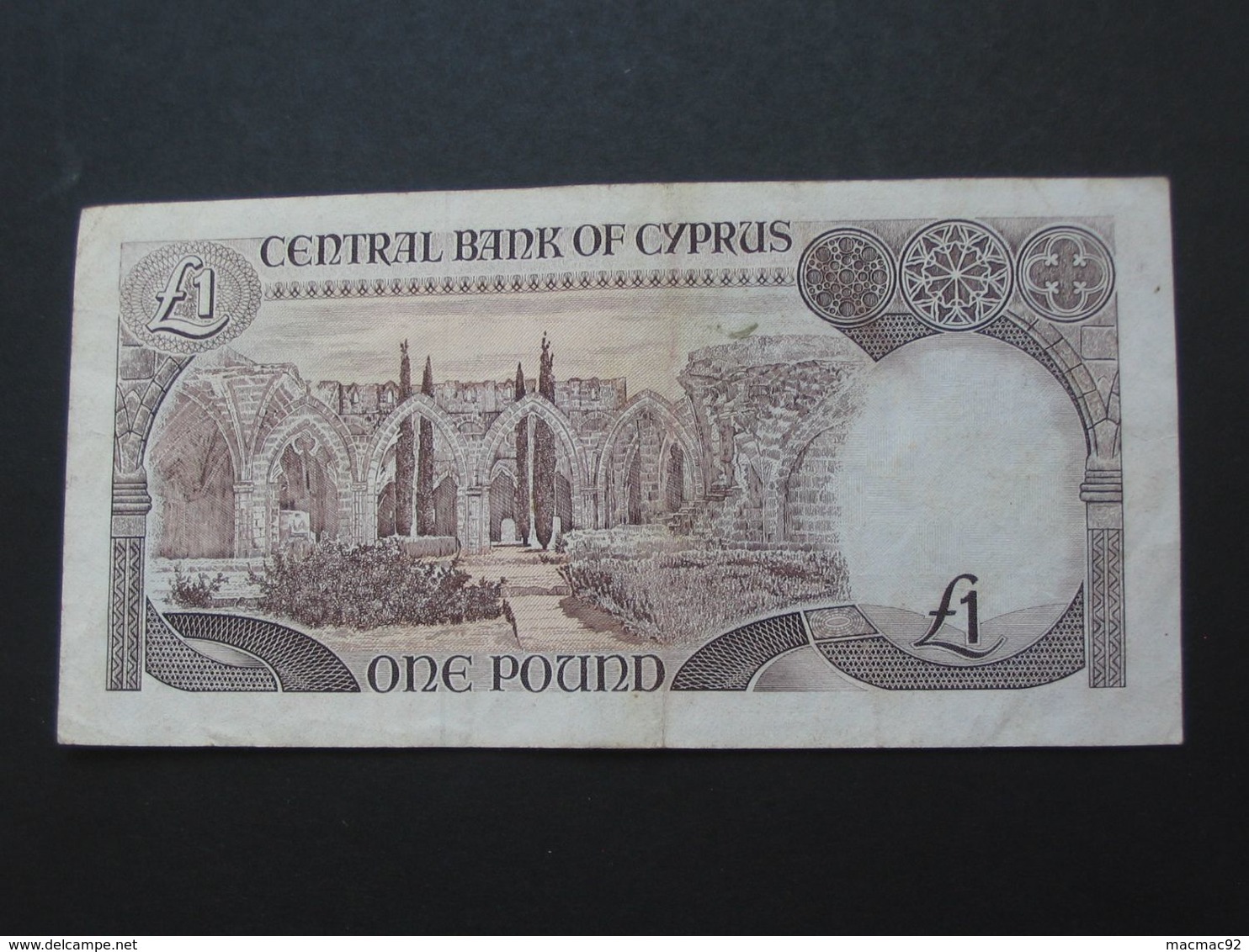 1 One Pound 1992 Central Bank Of Cyprus - CHYPRE  **** EN  ACHAT IMMEDIAT **** - Cyprus