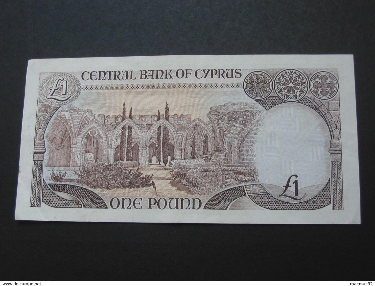 1 One Pound 1992 Central Bank Of Cyprus - CHYPRE  **** EN  ACHAT IMMEDIAT **** - Zypern