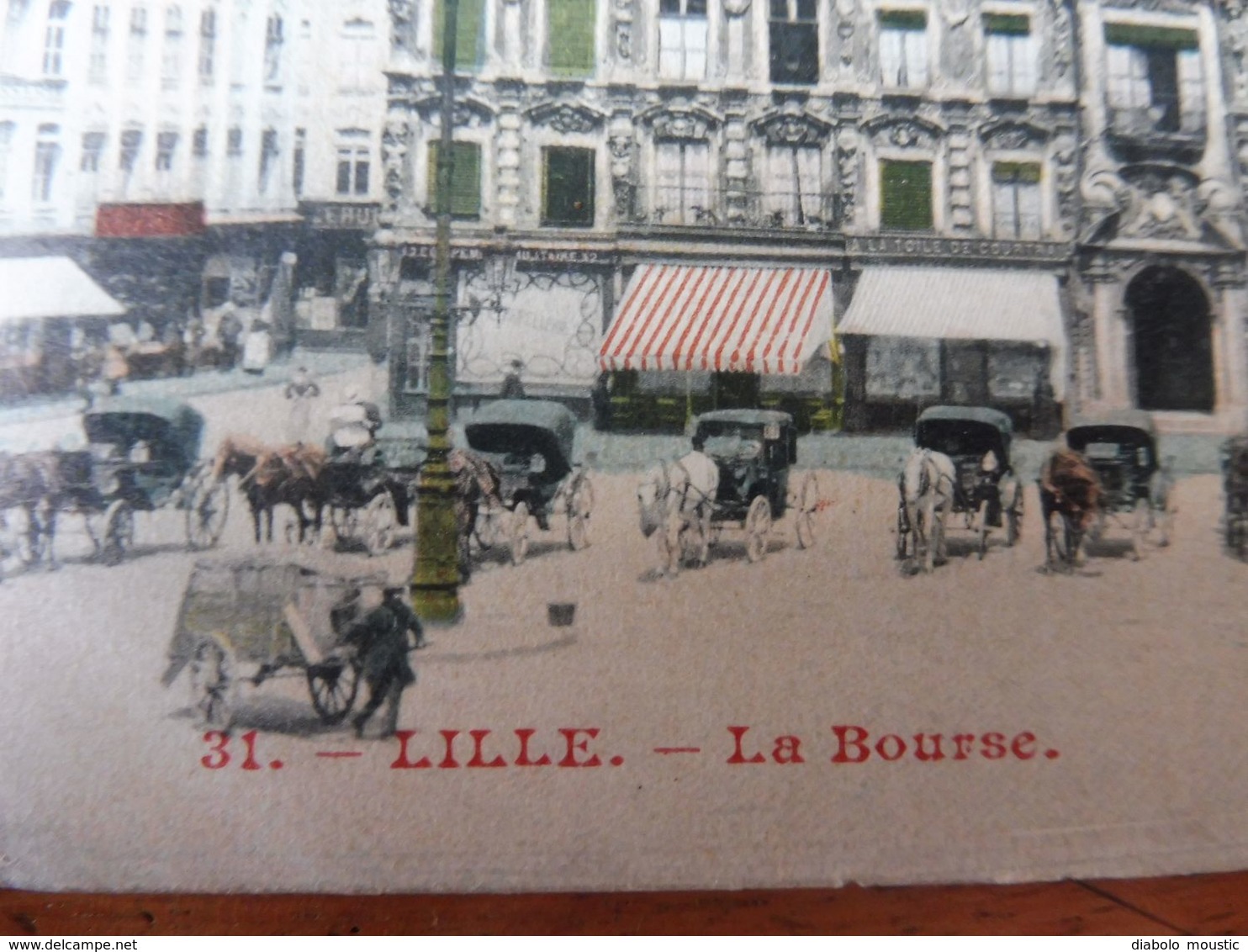 CPA Colorisée  LILLE - La Bourse  -   (posté En 1908) - Lille