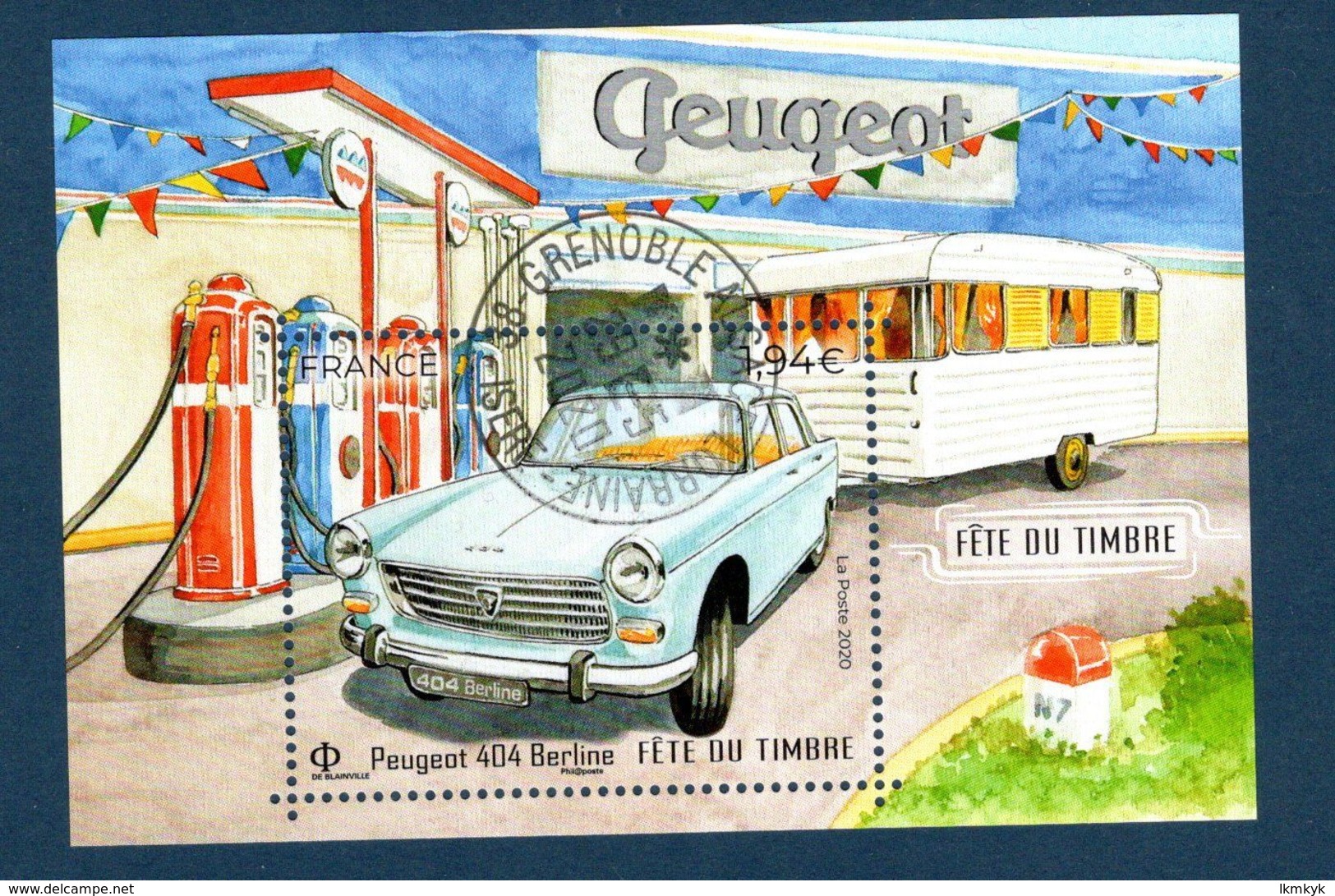 France 2020. Fête Du Timbre. Peugeot 404 Berline.Cachet Rond.Gomme D'origine. - Souvenir Blokken