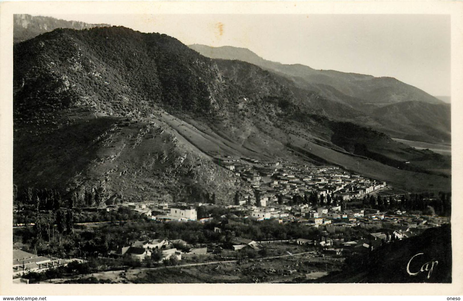 Etrangères - Maroc - Lot N° 489 - Lots en vrac - Lot divers du Maroc - Lot de 254 cartes