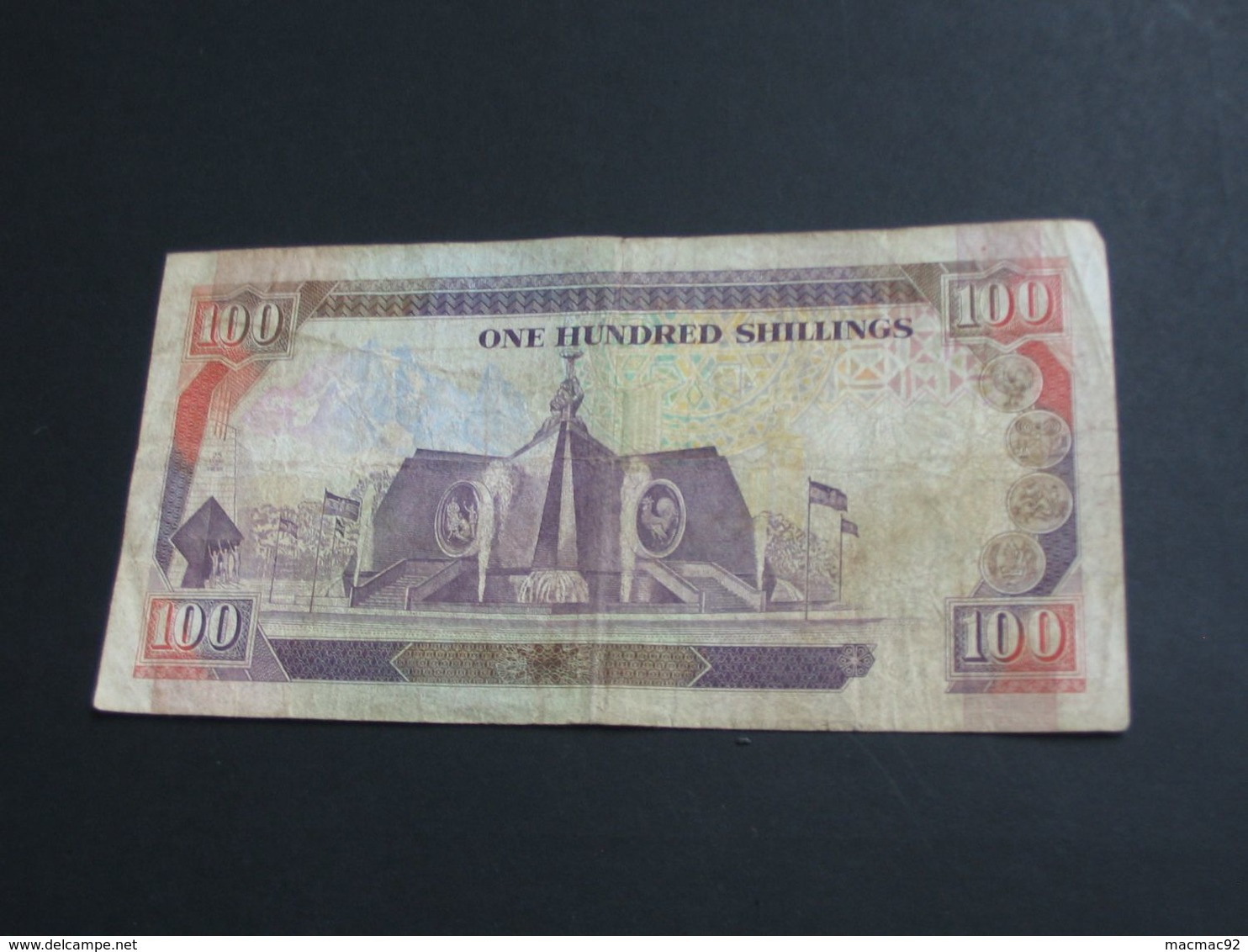 100 One Hundred Shillings - Central Bank Of  KENYA **** EN ACHAT IMMEDIAT **** - Kenya