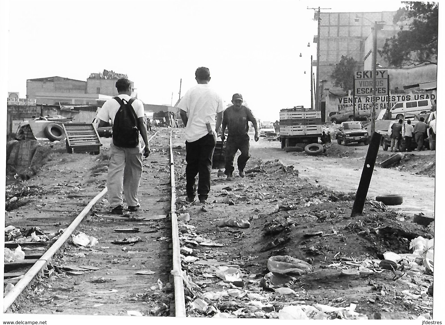 Photo Guatemala Industries De Récupération Dans Les Faubourgs De Ciudad Guatemala  Ph. Vivant Univers 2000 . - Lugares