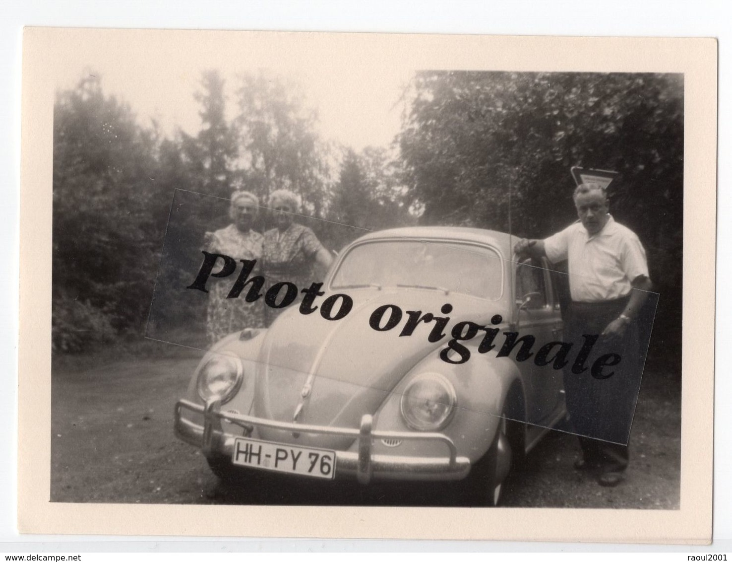 Photo Originale 1963 Autos Voitures Automobiles Cars - Volkswagen VW Coccinelle Käfer Beetle - 2 Femmes Et 1 Homme - Cars