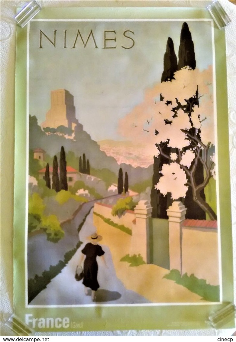 BELLE AFFICHE NÎMES De A. Petit, éditée Par L'Office Du Tourisme De Nîmes, Retirage D'une Affiche De 1934 - Afiches