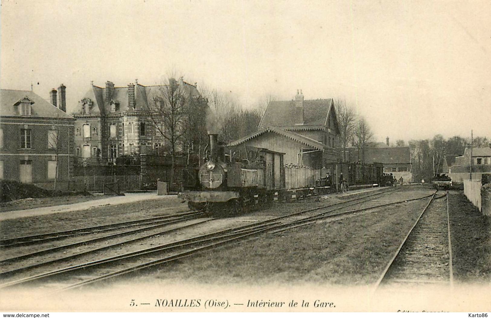 Noailles * Intérieur De La Gare * Train Locomotive * Ligne Chemin De Fer Oise - Noailles