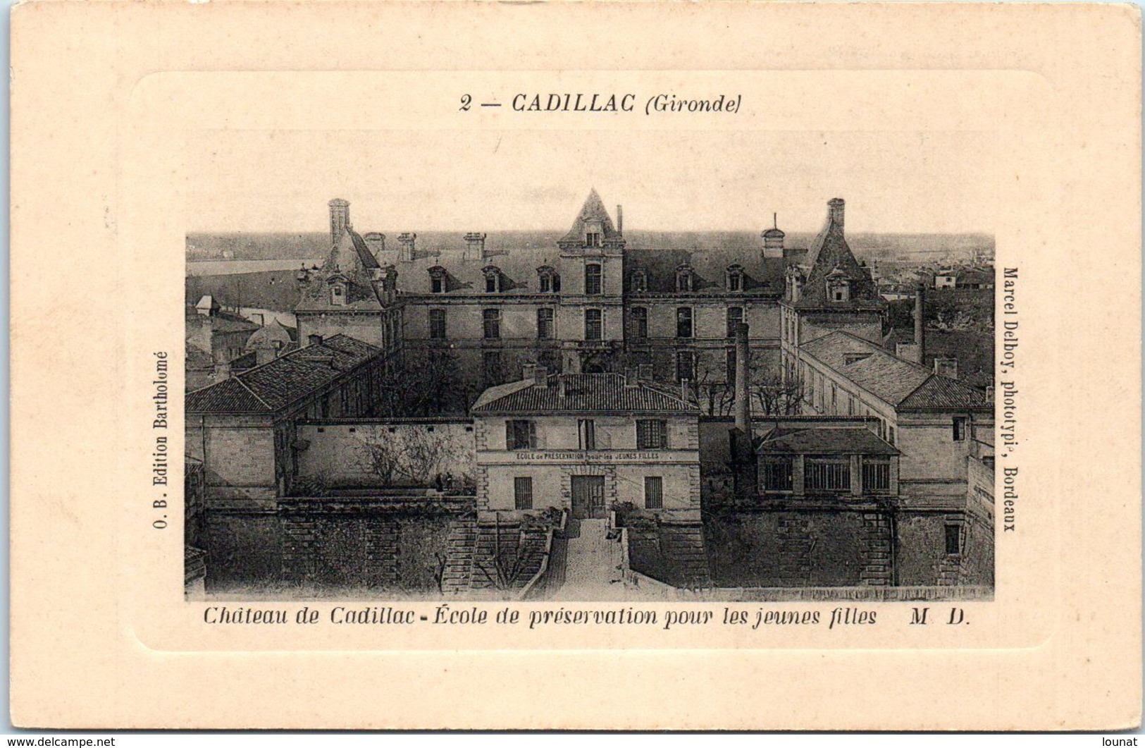33 CADILLAC Sur Garonne -  Château De Cadillac  * - Cadillac