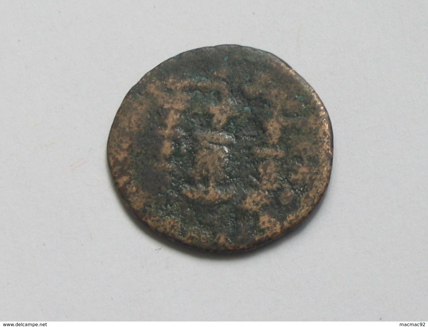 Monnaie  Romaine En Bronze - A IDENTIFIER  **** EN ACHAT IMMEDIAT *** - Sonstige & Ohne Zuordnung