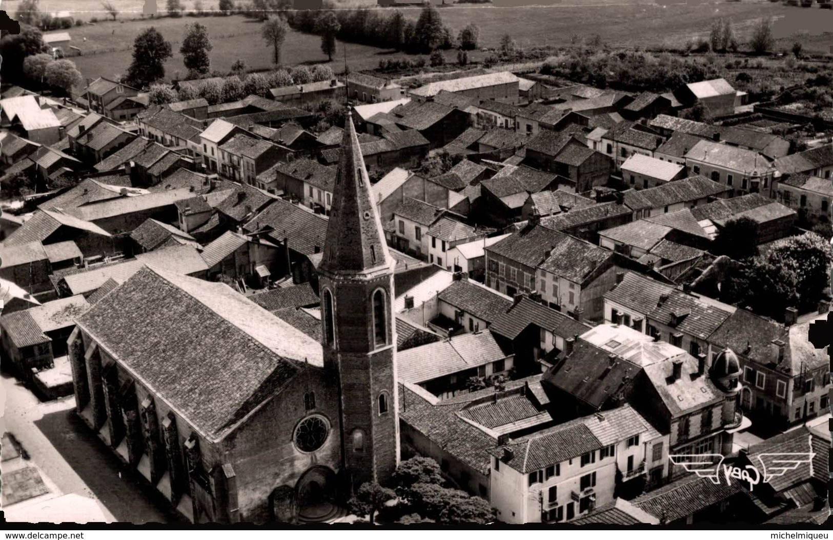 19716    RABASTENS DE BIGORRE    VUE AERIENNE DE L EGLISE - Rabastens De Bigorre