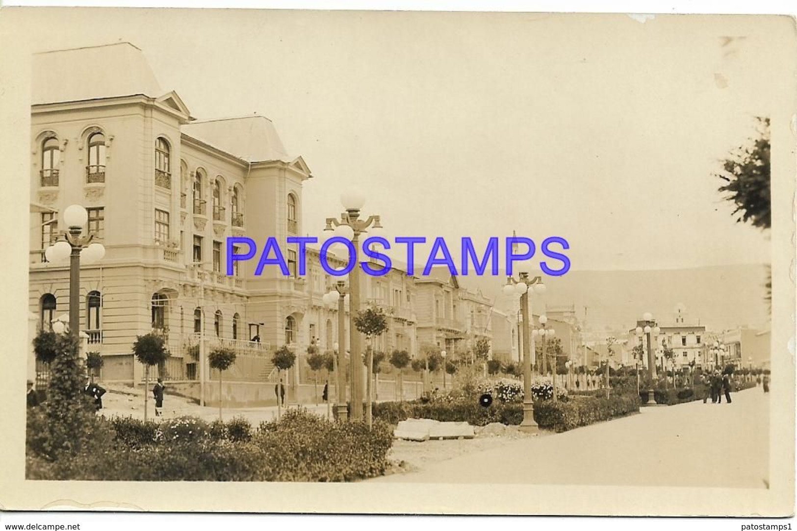 137944 BOLIVIA LA PAZ AVENIDA 16 DE JULIO CIRCULATED TO TACNA POSTAL POSTCARD - Bolivie