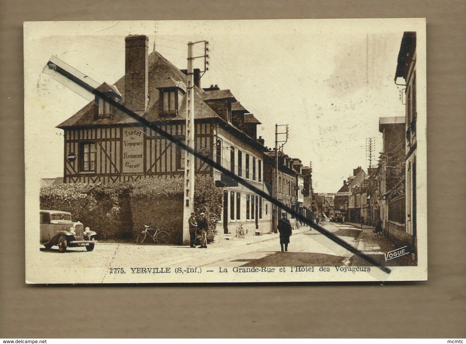 CPA  - Yerville  -(S.-Inf.) - La Grande Rue Et L'Hôtel Des Voyageurs - Yerville