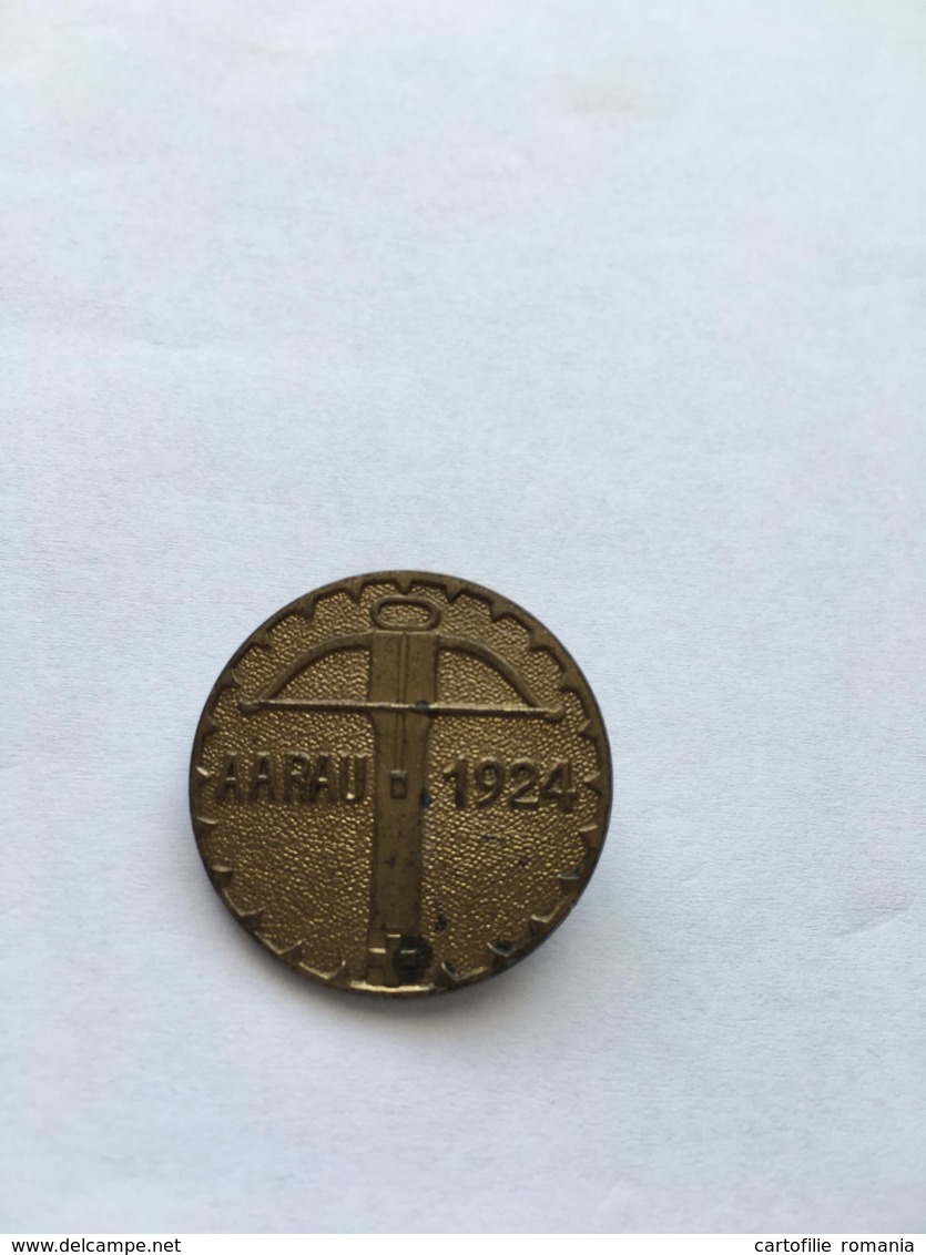 Switzerland - Archery - Aarau 1924 Competition Sport Medal Pin Badge - Rare - 28 Mm Diameter - Tir à L'Arc
