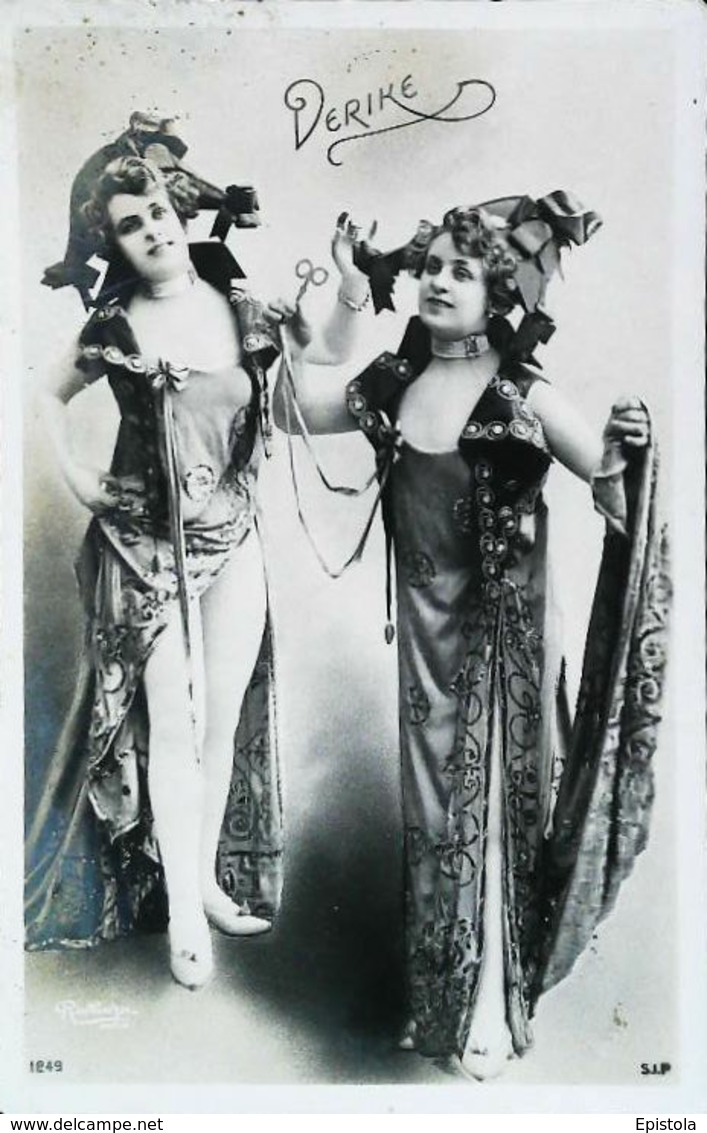 Carte Postale Vers 1900 - Mlle Derike En Costume Robe De Théatre - Artiste Lyrique   (Photo Montage Reutlinger) - Antes De 1900