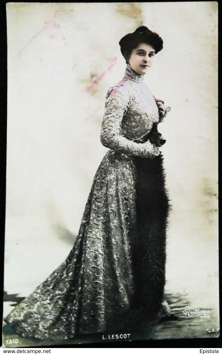 Carte Postale Vers 1900 - Mlle LESCOT Costume Robe De Théatre    (Photo   Reutlinger) - Voor 1900