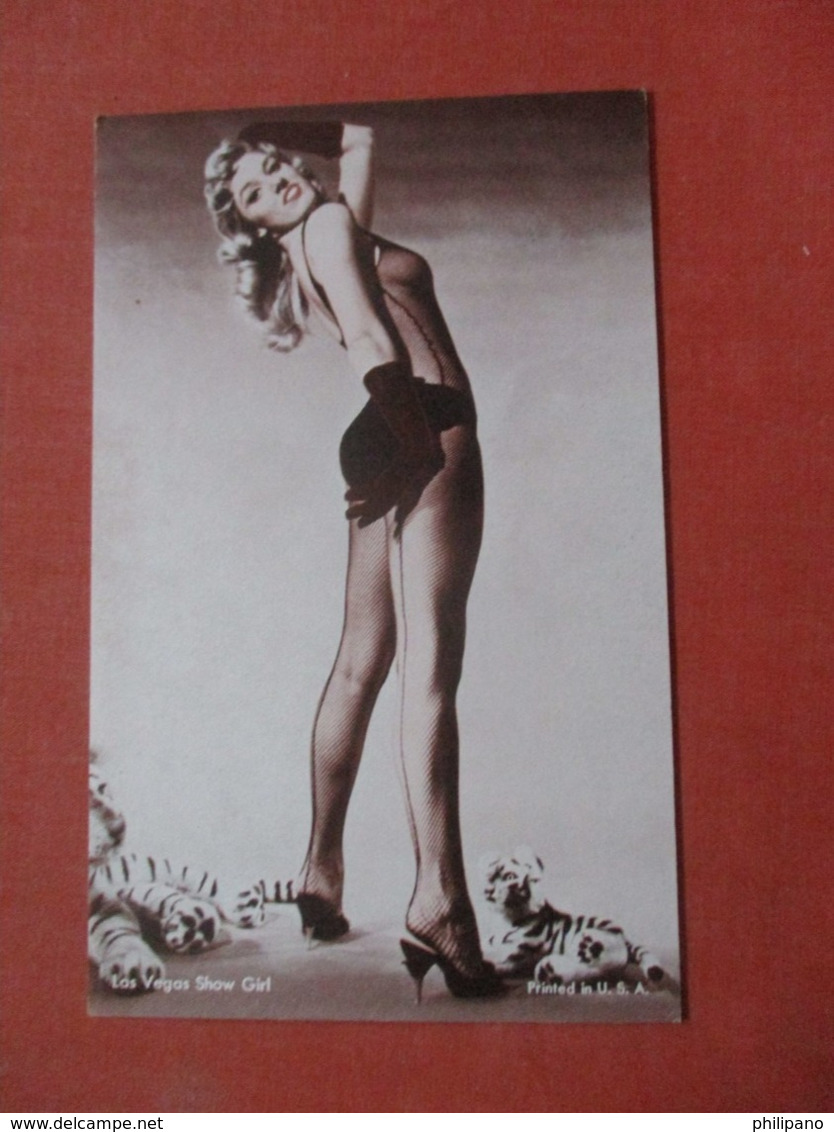 Las Vegas Show Girl  Ref 4231 - Pin-Ups