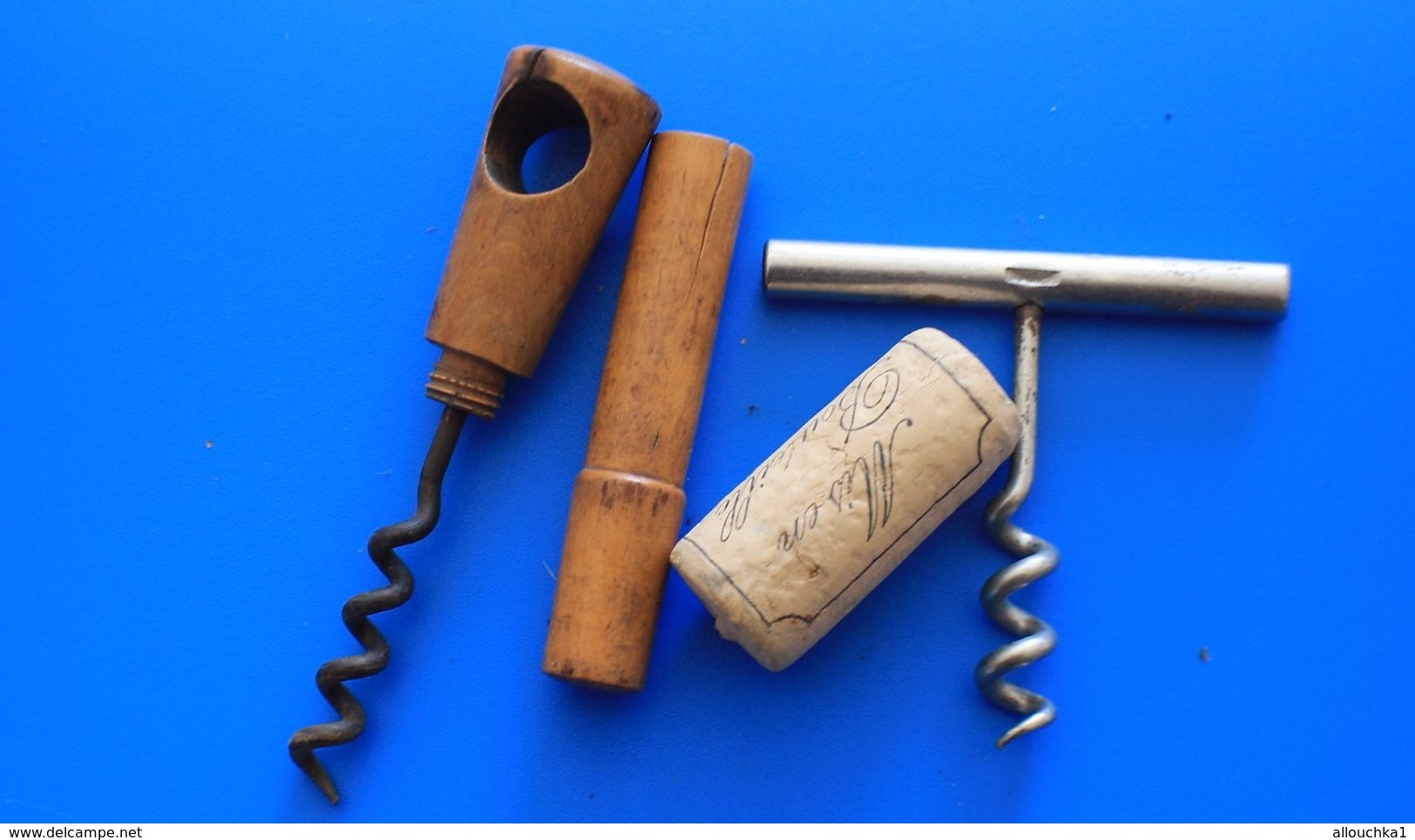 Vintage 2 Ouvre-bouteille Français Tire-Bouchons​​​​​​​ De Poche Bistrot-Alimentation-French Corkscrew-Bottle Opener - Apri-bottiglie/levacapsule