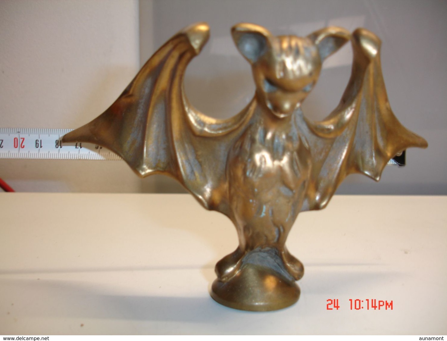 Murcielafo ,de Bronce Mazizo,18x12 Cm,   Peso 1.100 Gr--(ref-6) - Bronzes