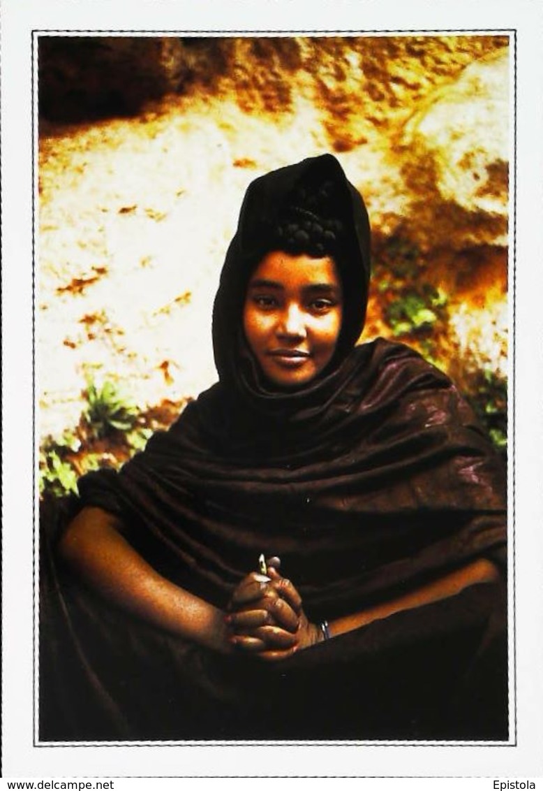 MAURITANIE   -  Oasis  De Tergit  - Type Femme  Woman   Années  1980s - Mauritanie