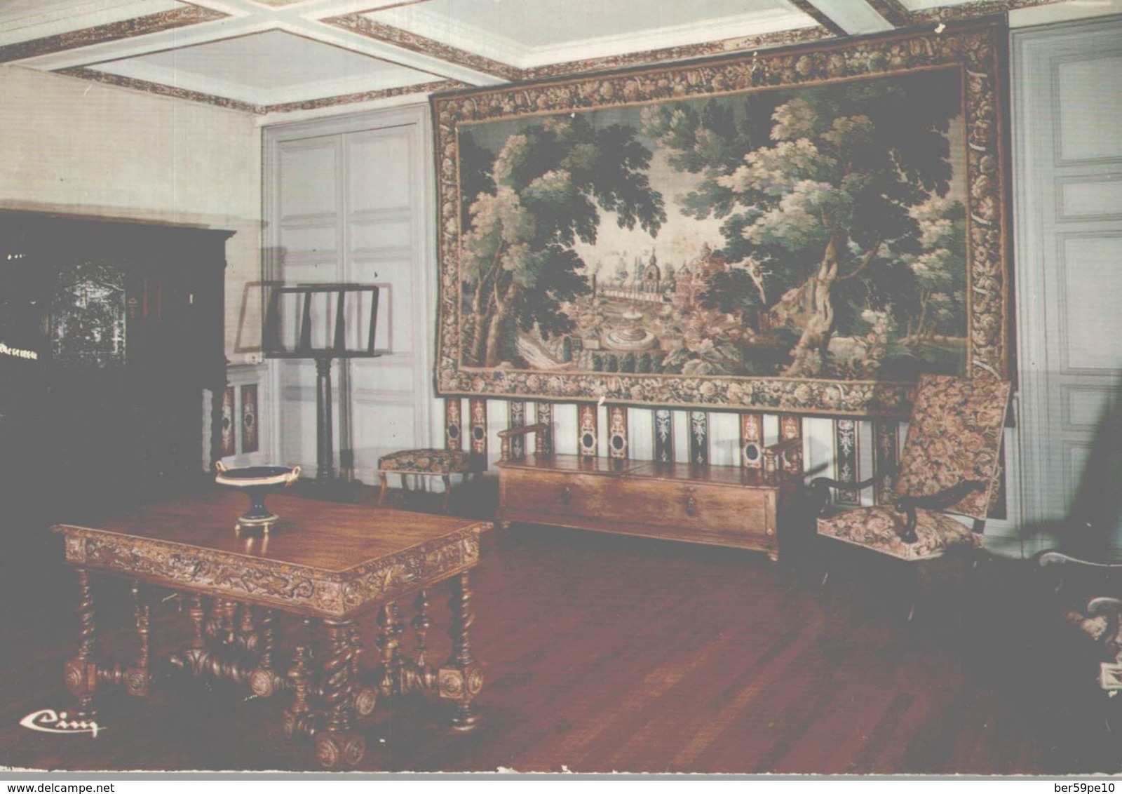 17 DAMPIERRE-sur-BOUTONNE  L'INTERIEUR DU CHATEAU  LE GRAND SALON - Dampierre-sur-Boutonne