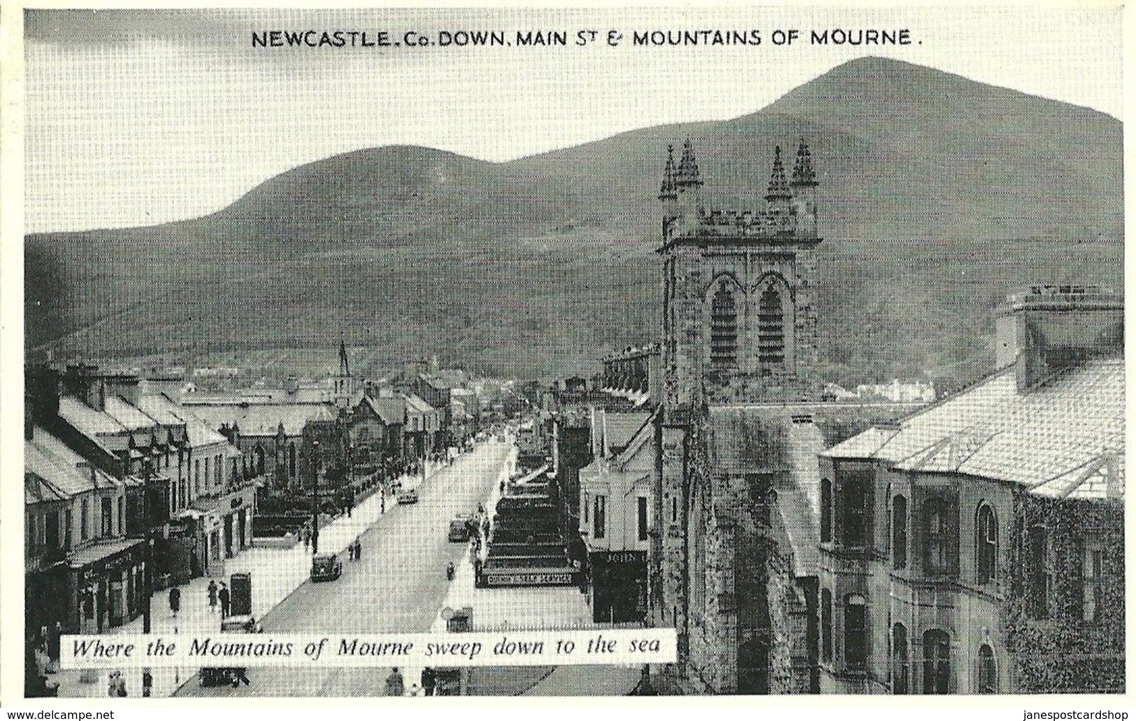 NEWCASTLE - COUNTY DOWN - MAIN STREET & MOUNTAINS OF MOURNE - Down