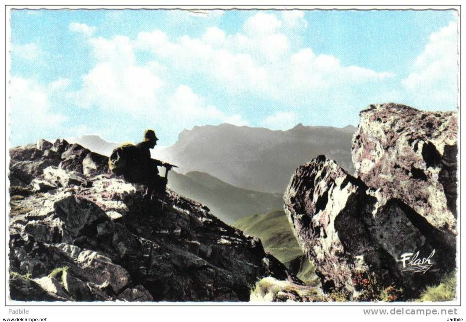 Carte Postale Escalade  Alpinisme  Trés Beau Plan - Bergsteigen