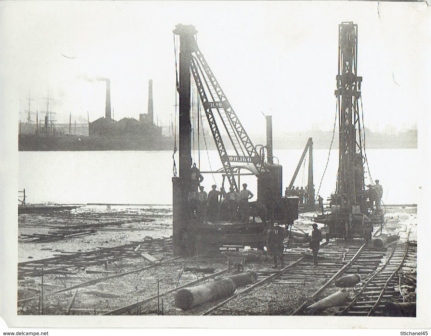 59 NORD - DUNKERKE - PHOTO 1920 (23,5 X 18 Cm) - Chantier Naval : Sonnettes à Vapeur : Battage De Pieux FRANKI - Dunkerque