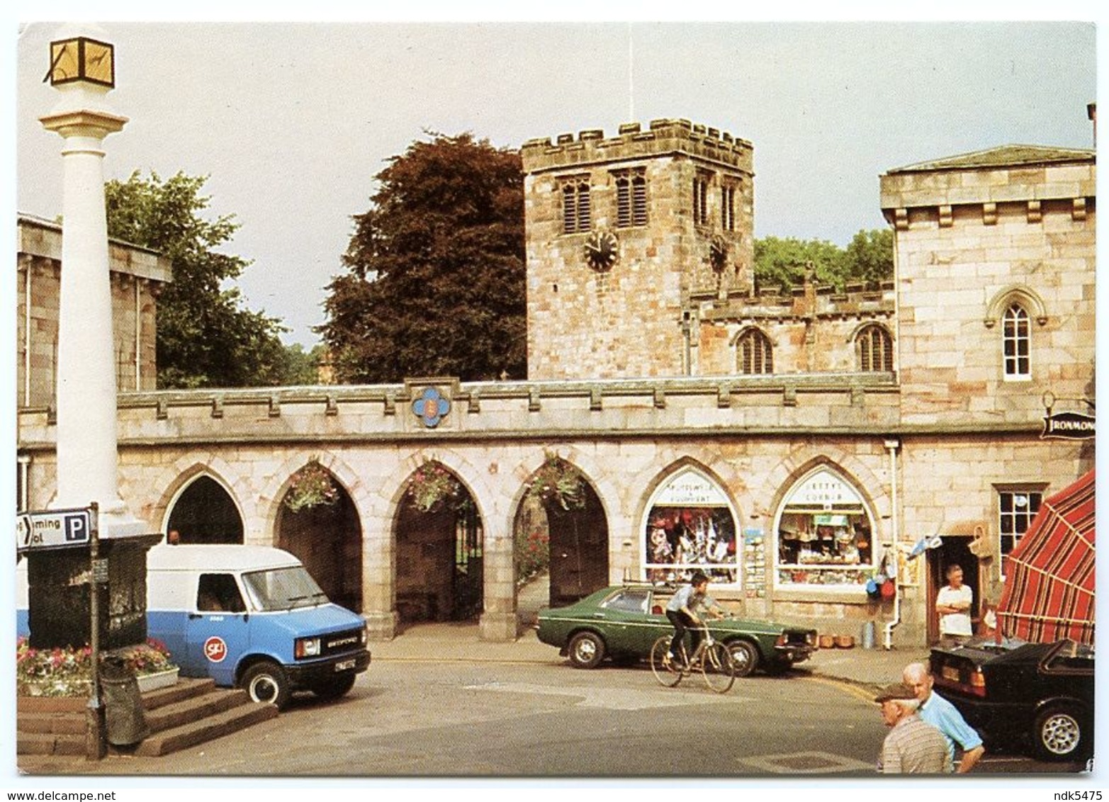 APPLEBY IN WESTMORLAND : THE LOW CROSS & CLOISTERS  (10 X 15cms Approx.) - Appleby-in-Westmorland