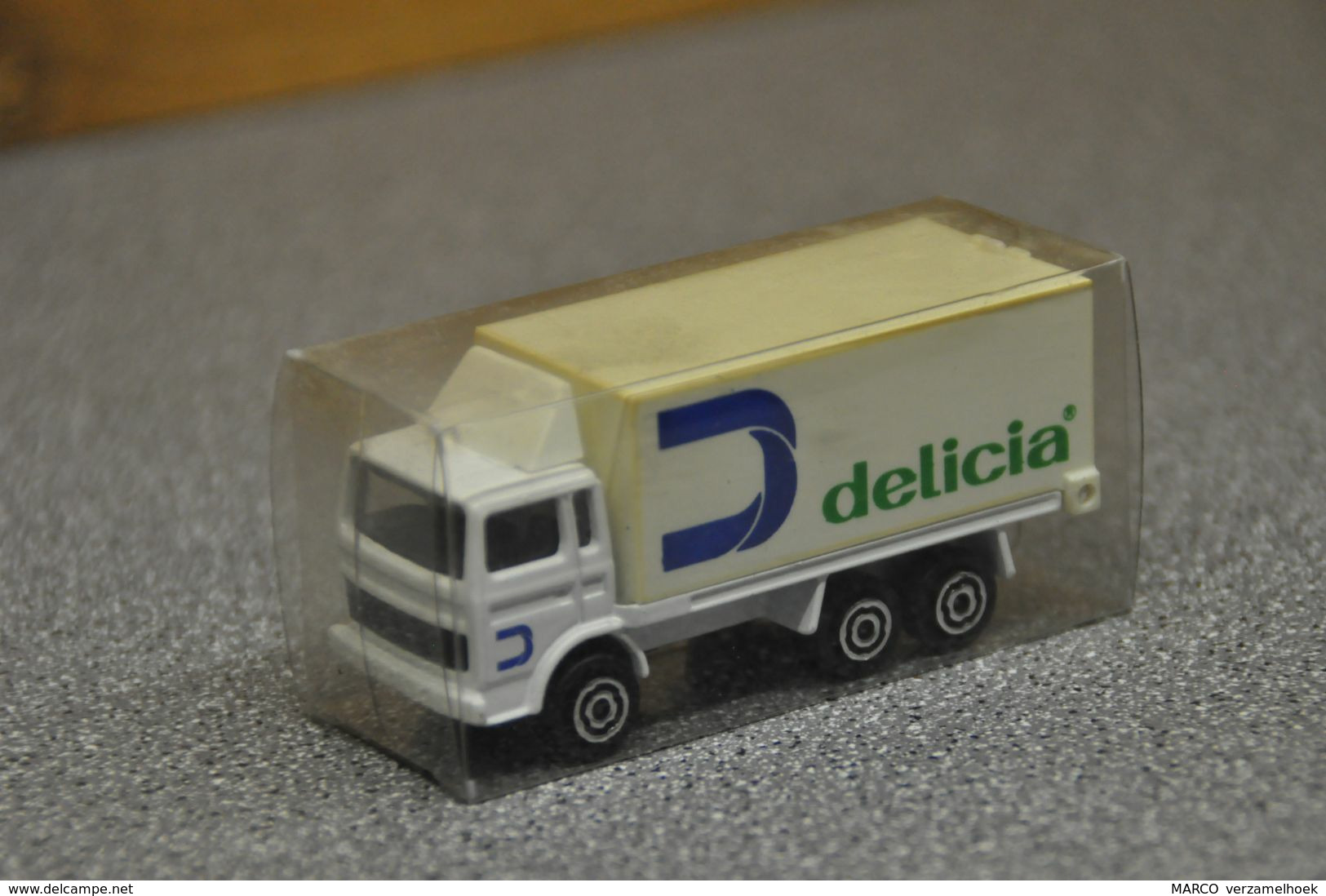 DAF-volvo Delicia Zuivel Truck-vrachtwagen-camion Schaal 1:87 - Vrachtwagens, Bus En Werken