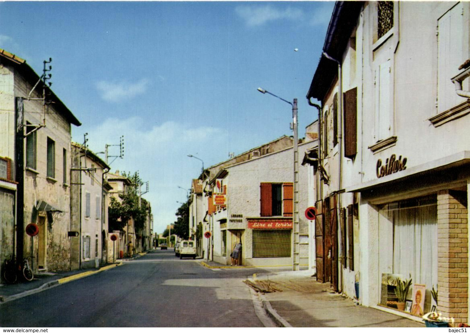 Morières Lès Avignon "commerces" - Morieres Les Avignon