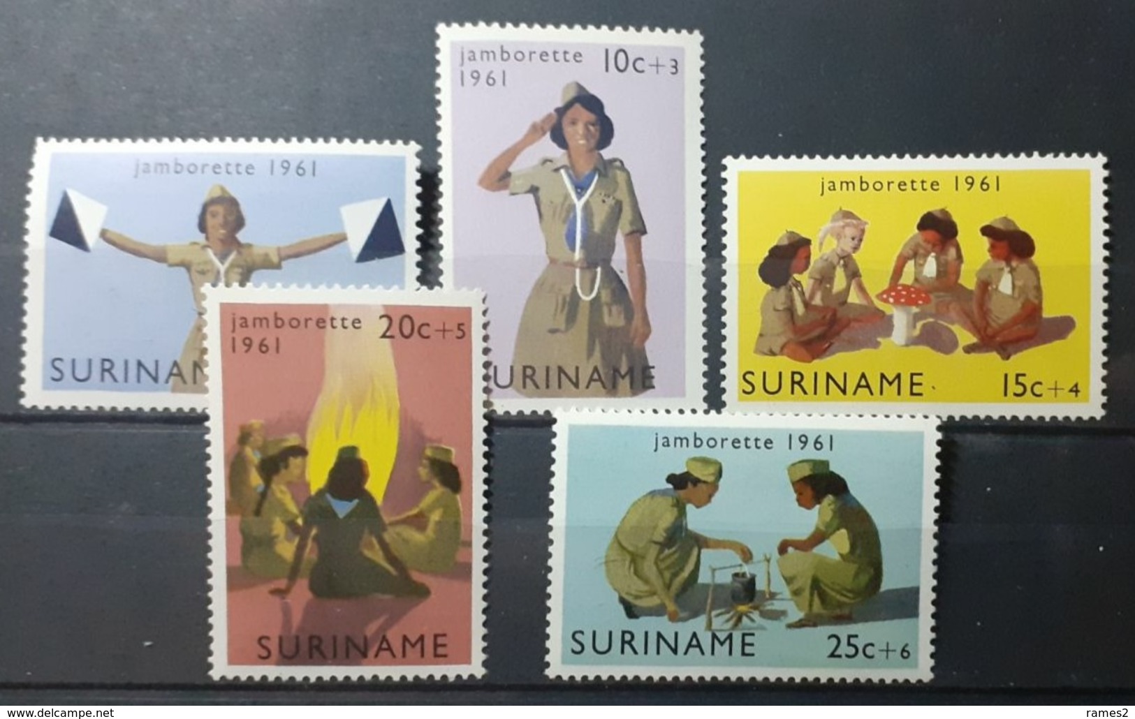 Amérique > Surinam  N° 358/362** - Surinam