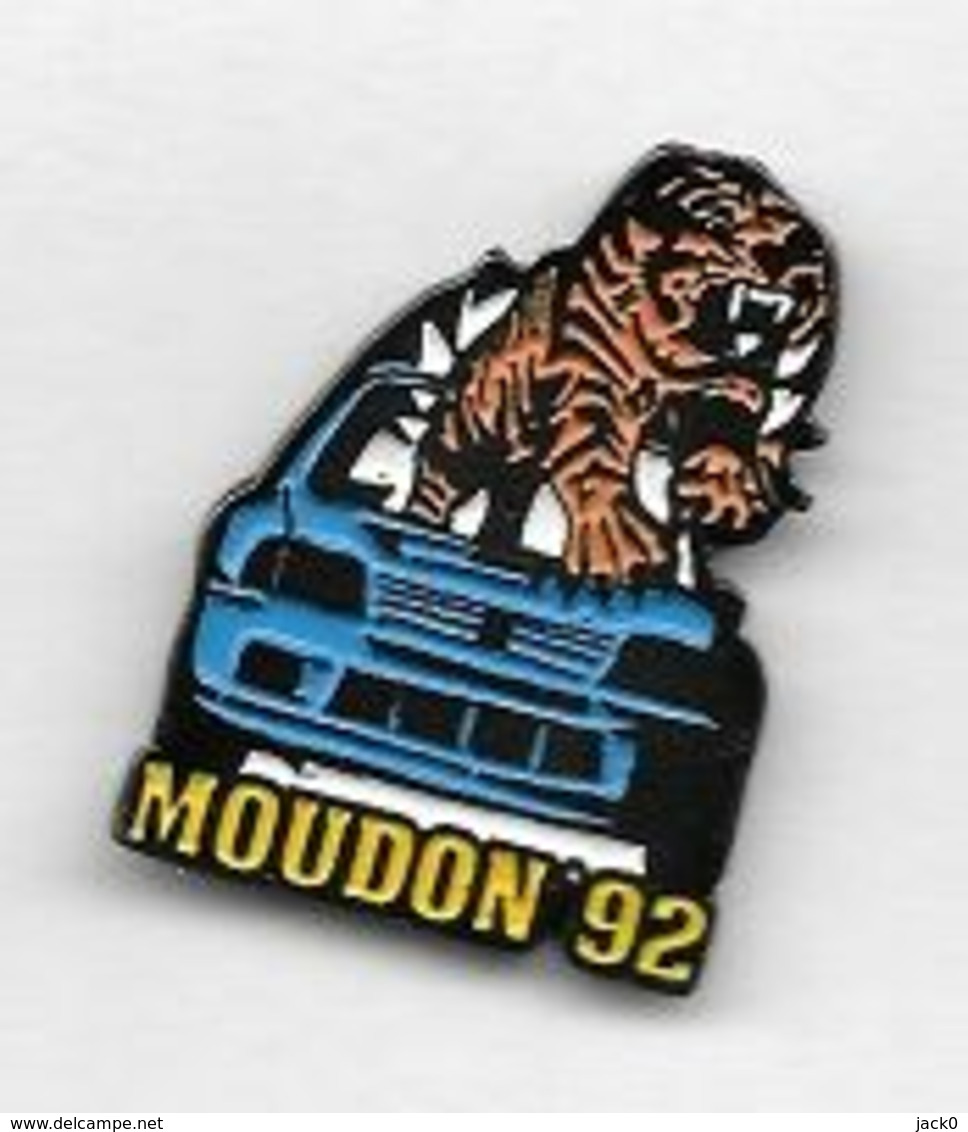 Pin' S  Ville  SUISSE  MOUDON, Automobile  PEUGEOT  205 G T I  Tigre  Bleu, Rallye  205  Turbo 16  MOUDON  92 - Rally