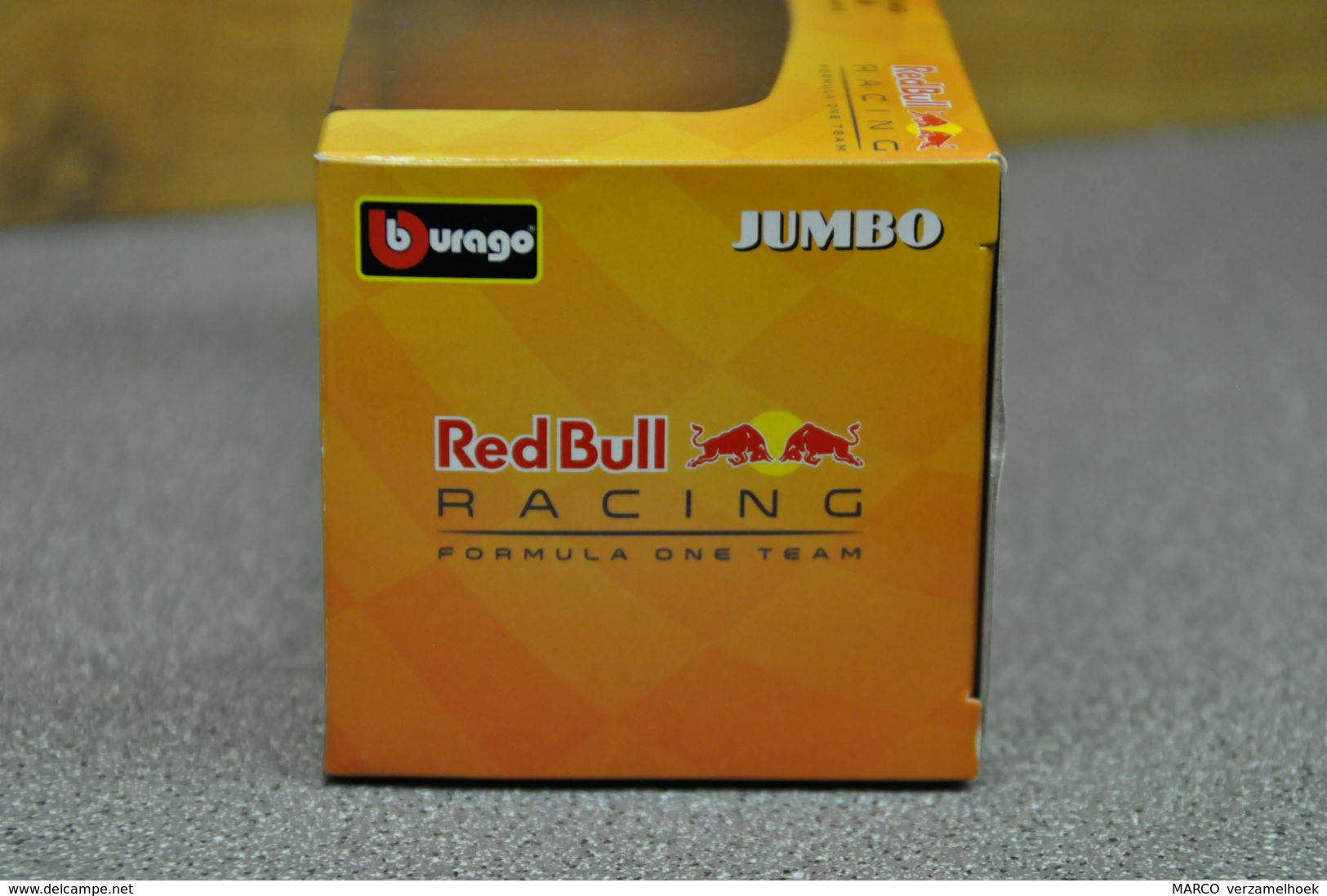 Bburago RB13 Scale 1:32 Limited Edition For Jumbo 2017 Red Bull Racing TAG-heuer F1 Max Verstappen - Echelle 1:32