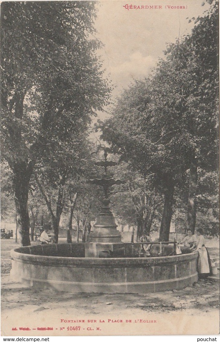 E10-88) GERARDMER (VOSGES) FONTAINE SUR LA PLACE DE L' EGLISE  - (ANIMEE - 2 SCANS) - Gerardmer