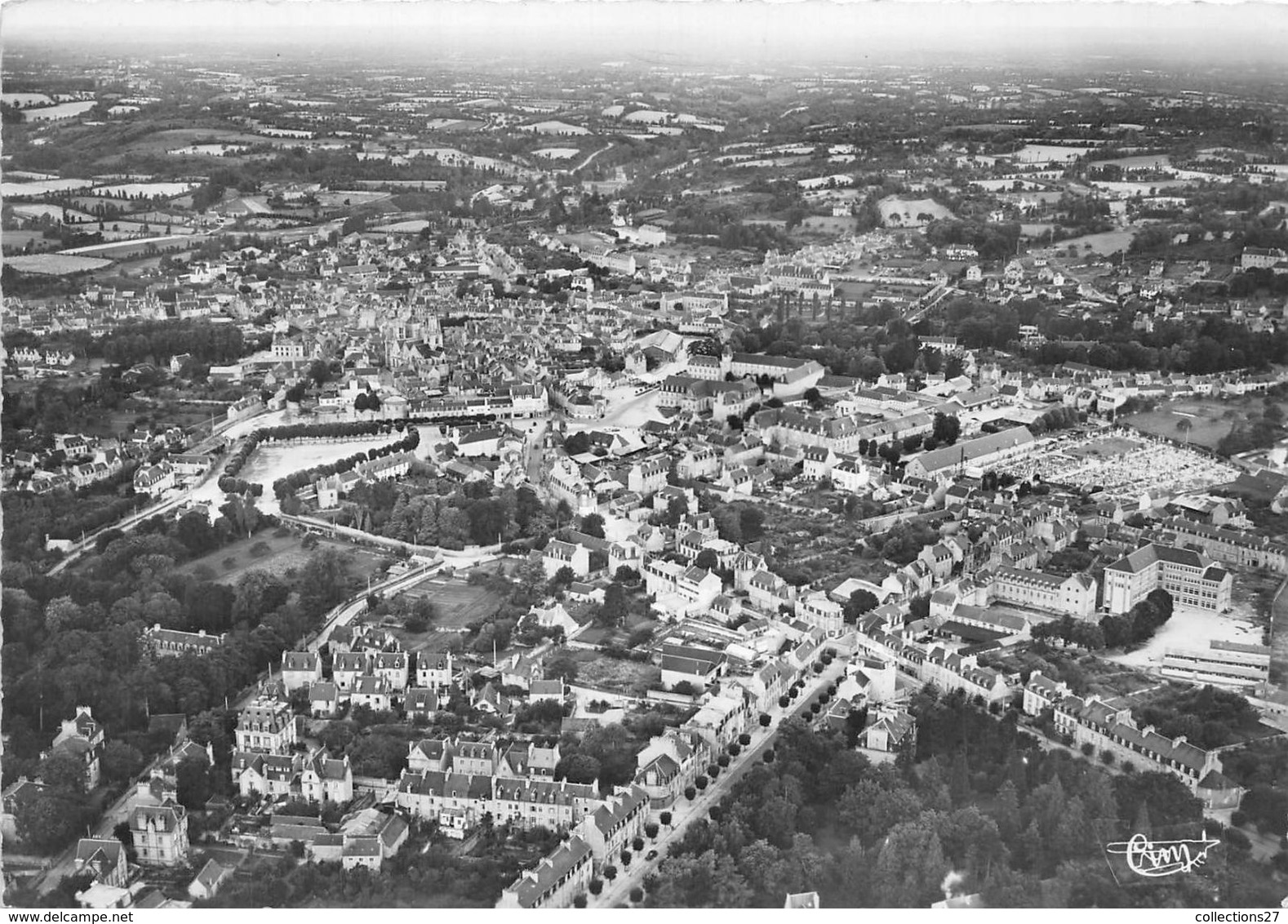 22-GUINGAMP- VUE GENERALE AERIENNE - Guingamp