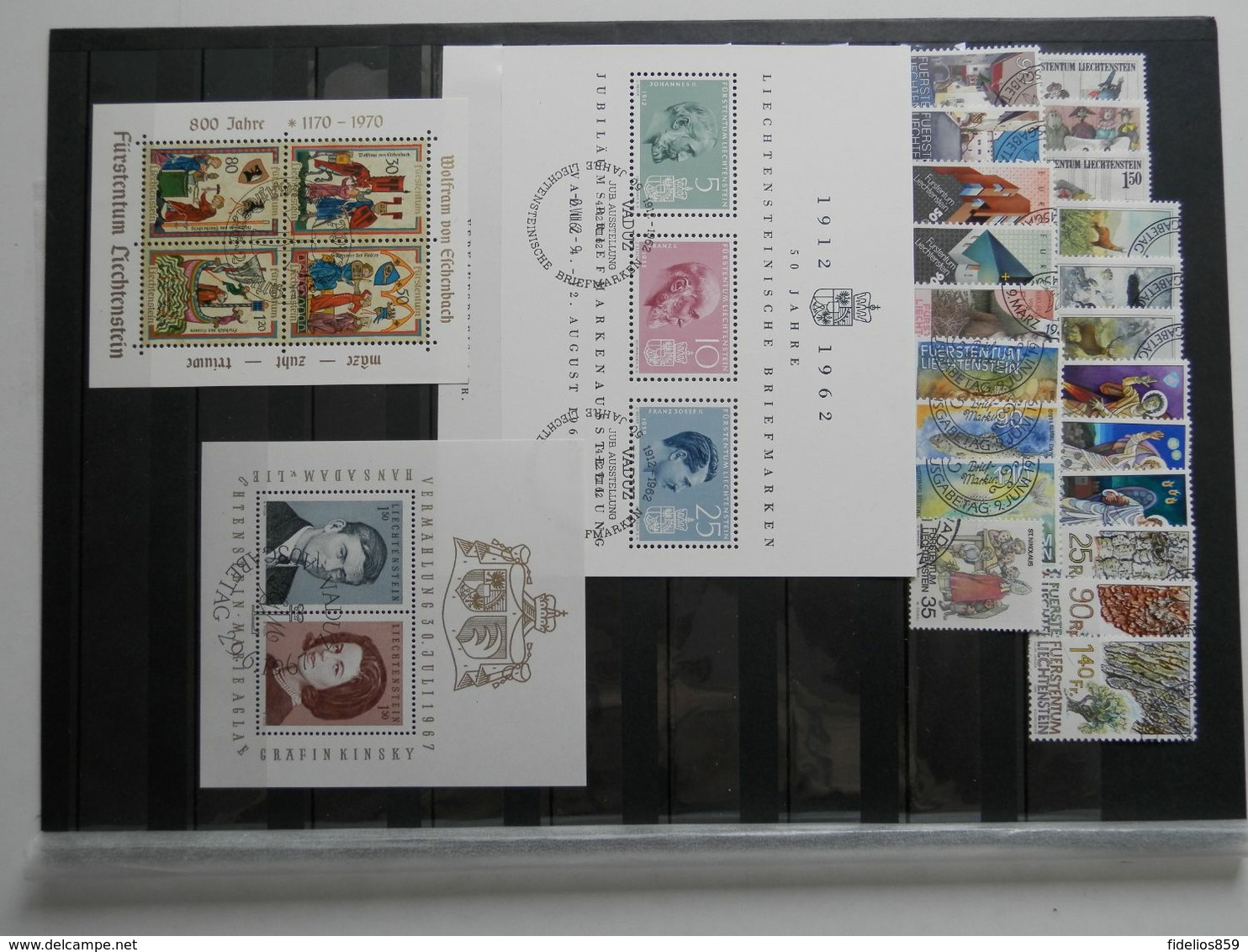 LIECHTENSTEIN COLLECTION DE 330 DIFFERENTS + 7 BF + 2 FDC  FORTE COTE - Collections