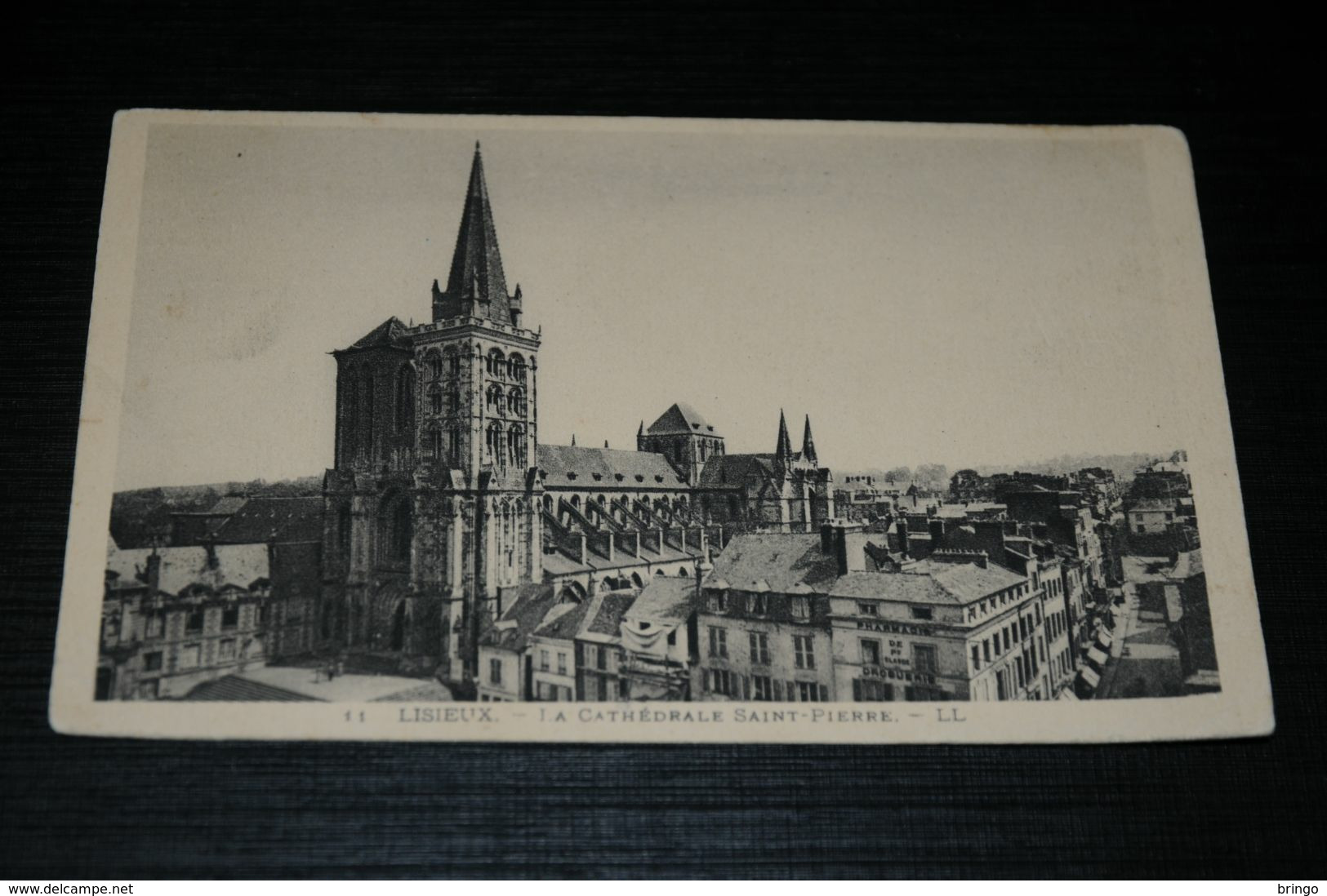 17499-                  LISIEUX, LA CATHEDRALE SAINT-PIERRE - Lisieux