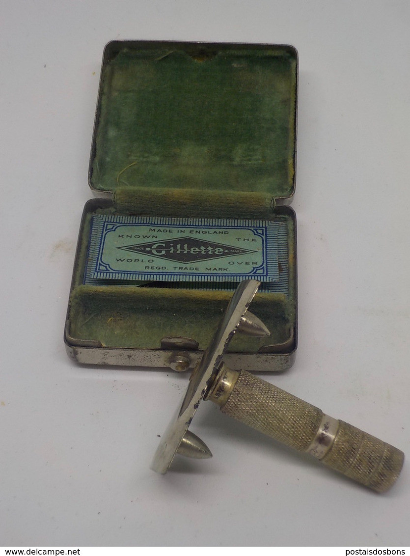 Cx A) Gilltte Safety Razor In Chromed Box W/ Blue Gilette Blade 5x4x1,5 Cm MAQUINILLA DE AFEITAR Rasoir Razor - Razor Blades