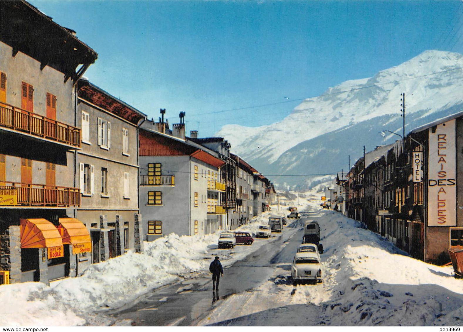 VAL-CENIS - Lanslebourg - La RN 6 Vers L'Italie - Automobiles - Renault 4L - Hôtel Relais Des Alpes - Val Cenis