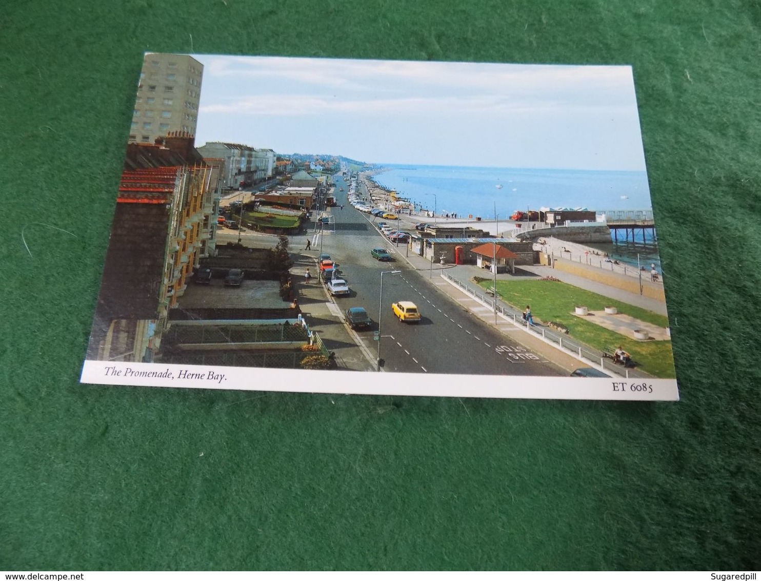 VINTAGE UK ENGLAND KENT: HERNE BAY The Promenade Colour Cars Elgate - Rochester