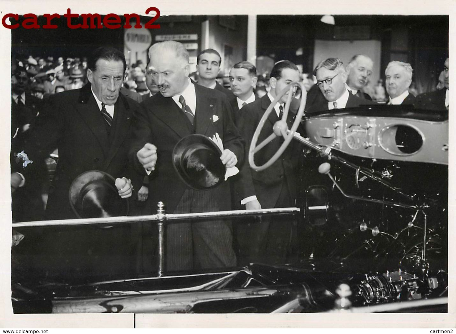 SALON DE L'AUTOMOBILE DE PARIS LE PRESIDENT ALBERT LEBRUN ET LOUIS RENAULT VOITURE CAR 1938 - Famous People