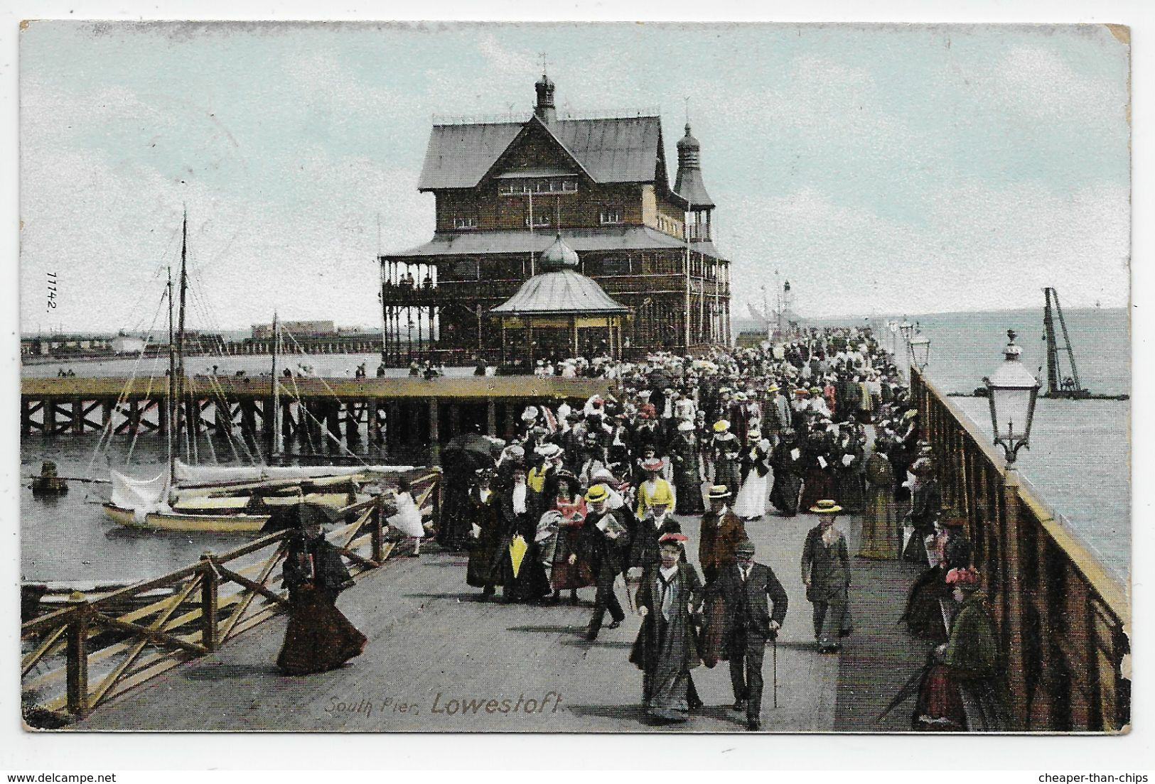 LOWESTOFT - South Pier - Wrench 11142 - Lowestoft