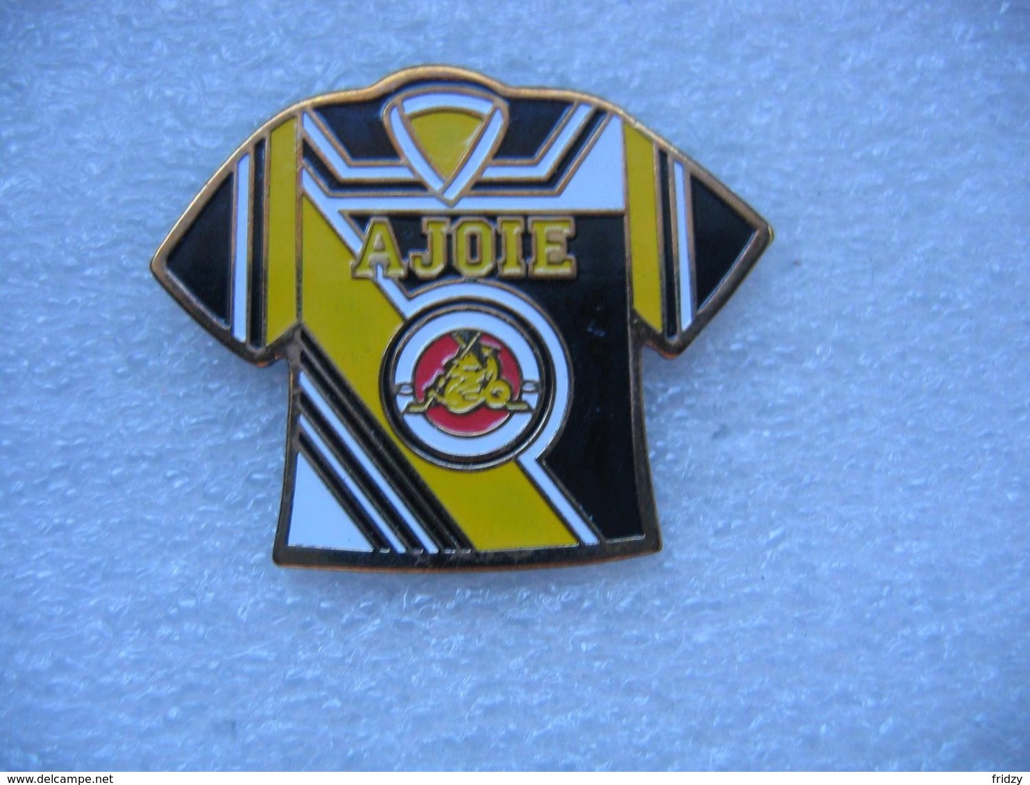 Pin's Du Maillot De L'equipe Des Joueurs Du HCA (Hockey Club Ajoie En Suisse) - Eiskunstlauf